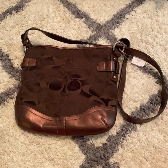 Coach Purse - Picture 4 of 5